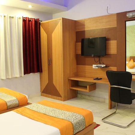 Hotel Cradle Inn Ranchi Exteriör bild