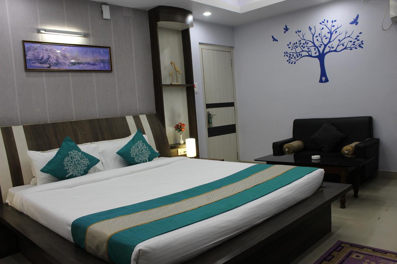 Hotel Cradle Inn Ranchi Exteriör bild