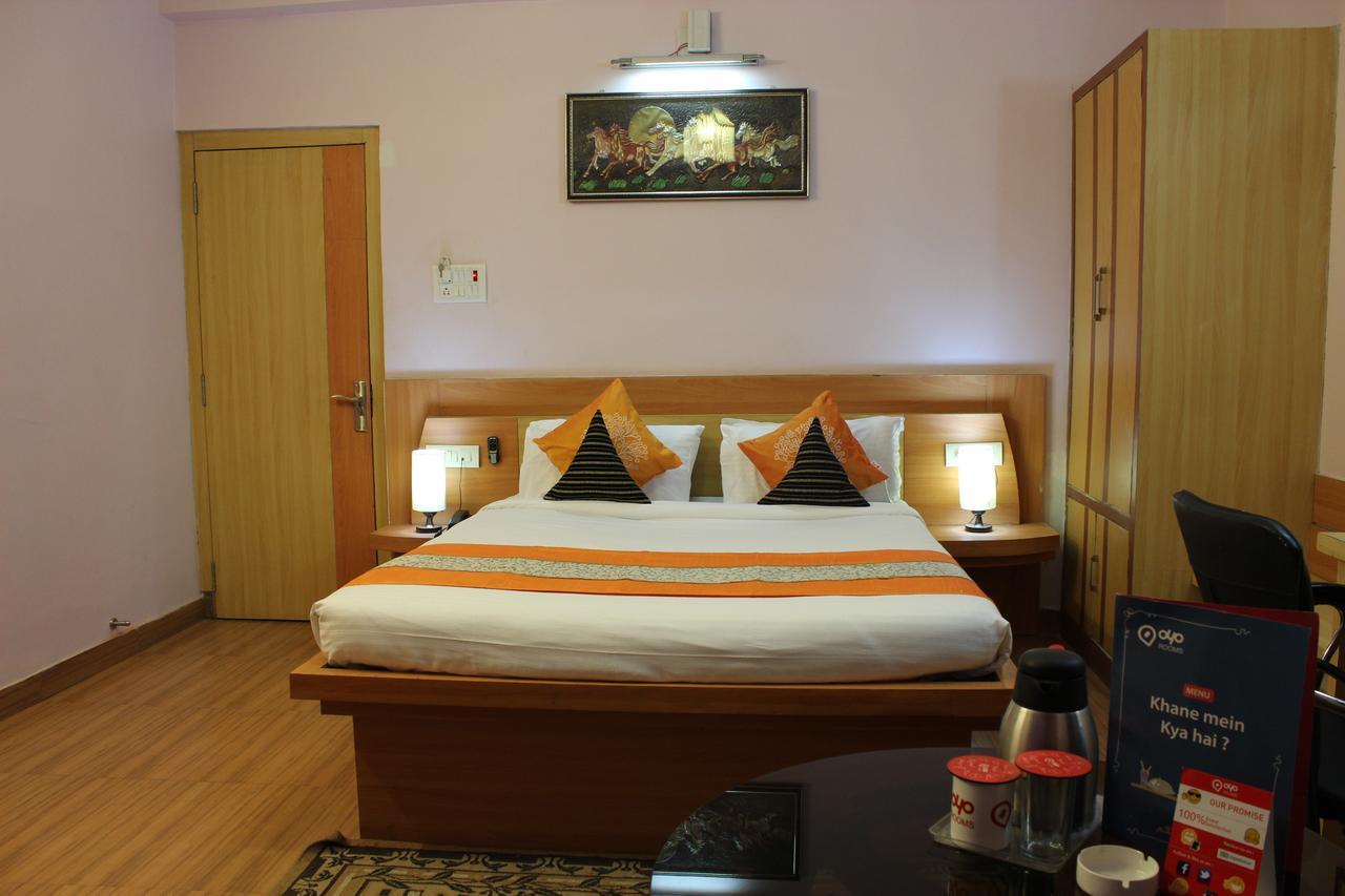 Hotel Cradle Inn Ranchi Exteriör bild